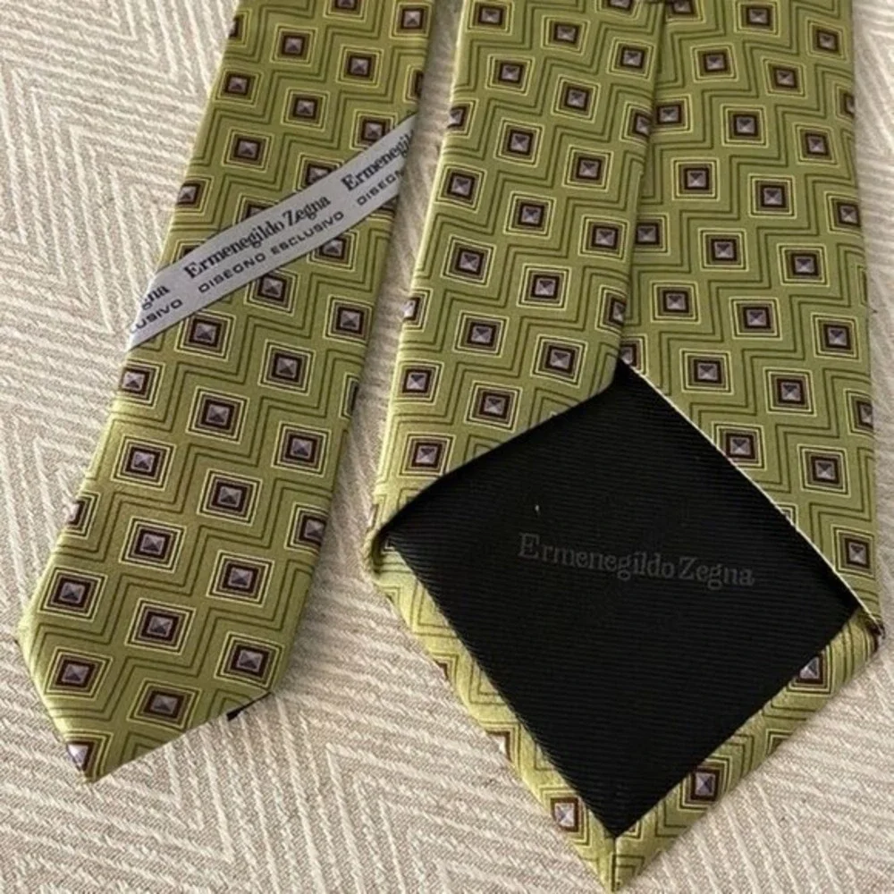 Zegna Silk Tie‎ Men's Designer Made In Italy Green & Purple Geometric